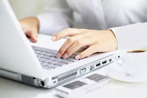 旅游用的英语口语：轻松掌握实用表达，告别出国旅行沟通尴尬